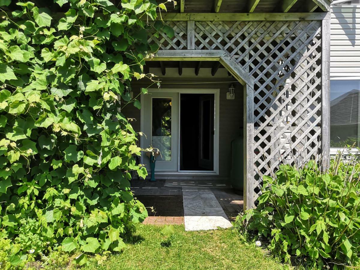 Lily'S Garden Hotel Charlottetown Exterior foto